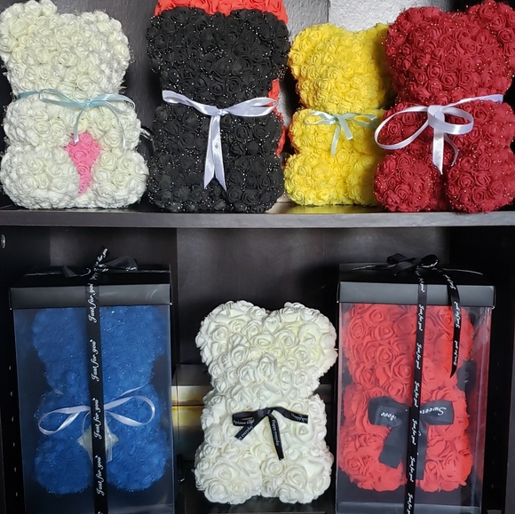 Rose Teddy Bears - Picture 2 of 3